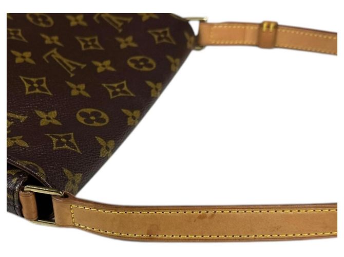 Borsa a Spalla Musette Tango Louis Vuitton Marrone - vista 11