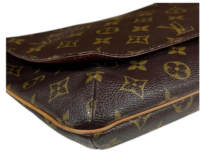 Borsa a Spalla Musette Tango Louis Vuitton Marrone - vista 9