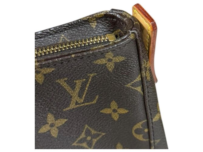 Bolso de Hombro Looping MM Monograma Louis Vuitton Castaño - vista 11