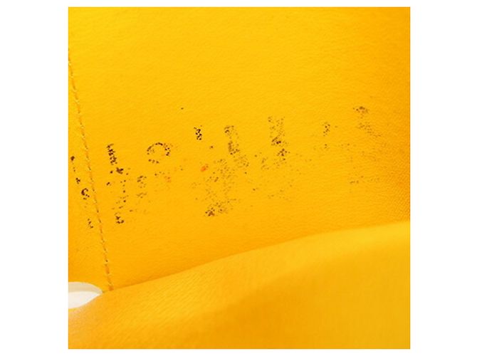Billetera Tri-Fold Louis Vuitton Gris Amarillo - vista 9