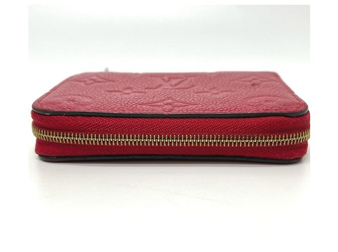 Monedero Zippy en Monogram Empreinte de Louis Vuitton Roja - vista 3