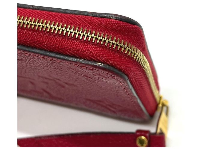 Monedero Zippy en Monogram Empreinte de Louis Vuitton Roja - vista 7