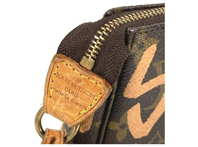 Pochette Accessoires Monogram Graffiti Louis Vuitton Castaño Naranja - vista 3
