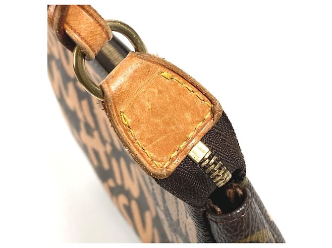 Pochette Accessoires Monogram Graffiti Louis Vuitton Castaño Naranja - vista 8