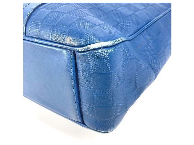 Borsa a tracolla Louis Vuitton Damier Infini Tadao PM Blu - vista 4