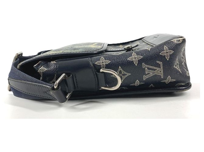Borsa a Spalla Pochette Savane Monogramma Navy Louis Vuitton Blu navy - vista 15