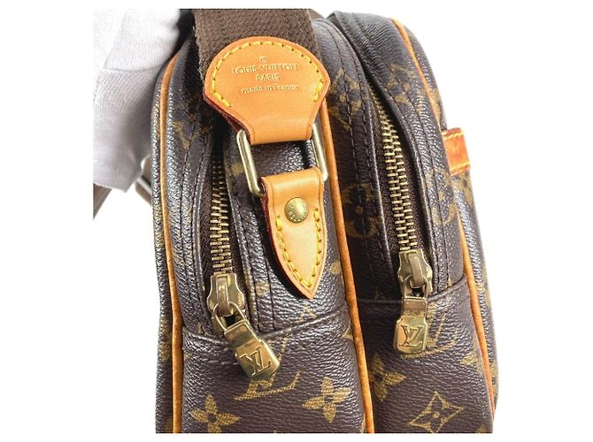 Borsa a tracolla Reporter PM Monogram Louis Vuitton Marrone - vista 18