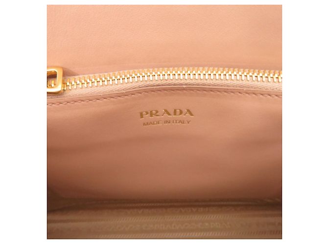 Borsa in pelle Saffiano Monocromatica 1BA155 di Prada Beige - vista 9