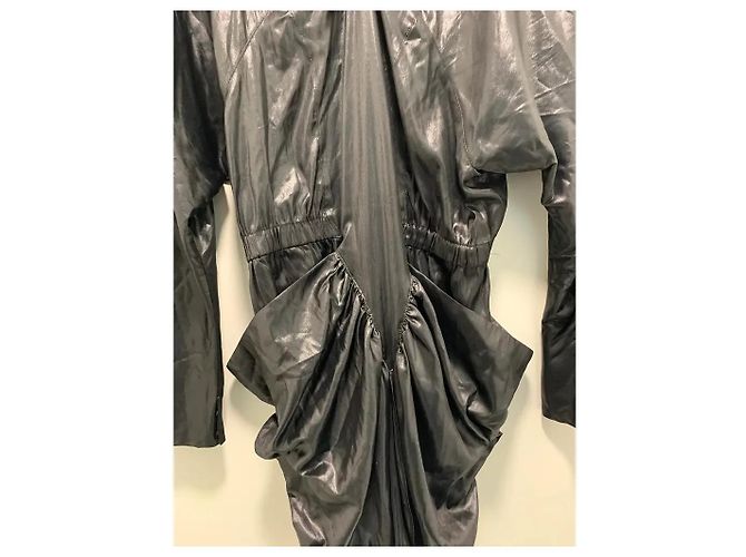 Isabel Marant Soya Mini Kleid aus schwarzer Seide - Ansicht 2