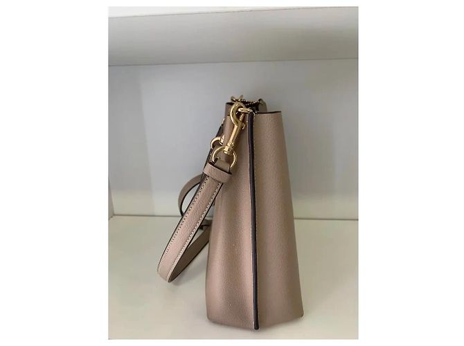 Borsa a spalla Coach Small Town in pelle beige Taupe - vista 3