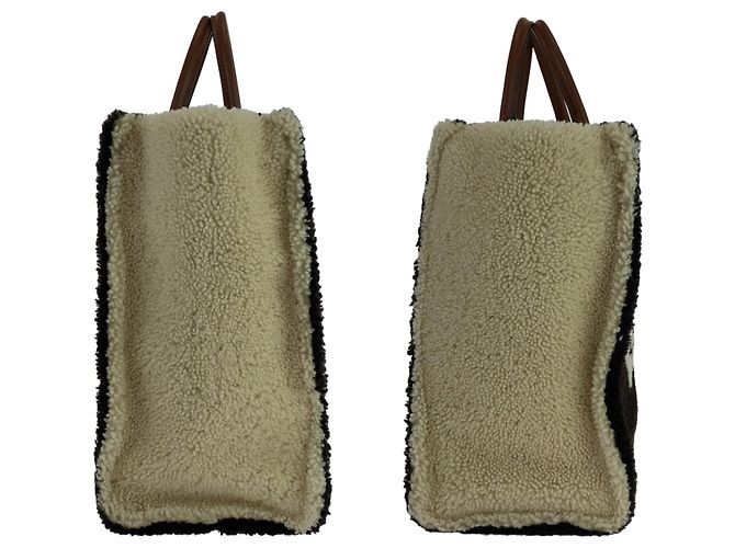 Borsa OnTheGo GM Teddy Monogram Louis Vuitton Nero Bianco - vista 7