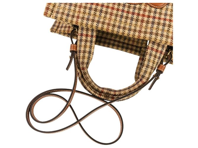 Céline Borsa a Spalla Celine Triomphe Logo Small Cabas Thais in Tweed Marrone Beige - vista 7