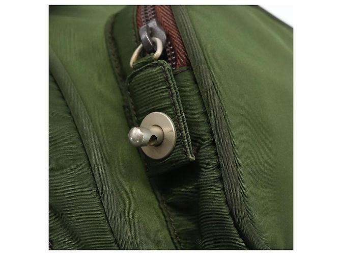 Borsa a Spalla PRADA in Nylon Verde Argento Auth BA11940 - vista 15