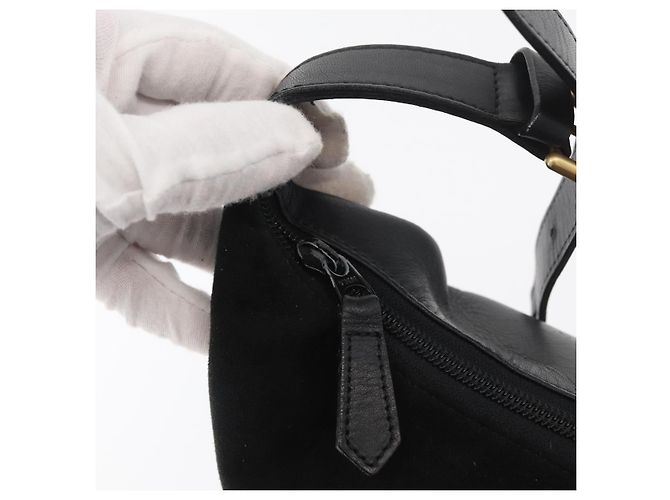 Borsa a Spalla Burberrys in Pelle Scamosciata Nera e Oro Auth bs34378 Nero D'oro - vista 14