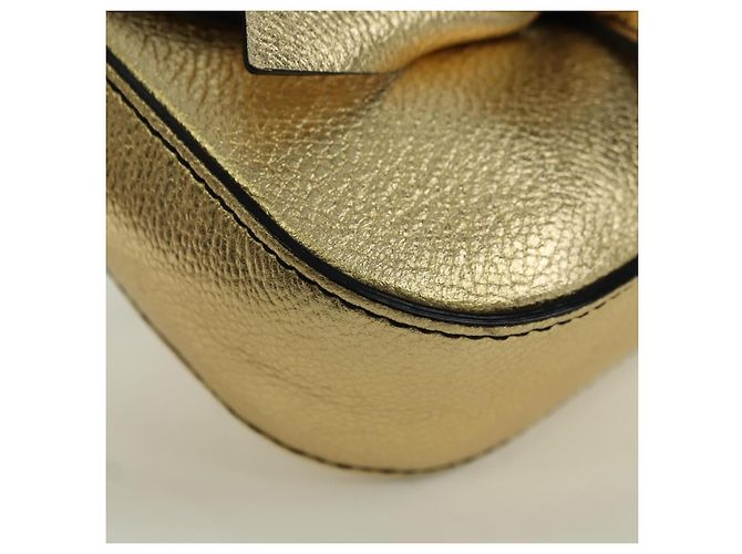 BURBERRY Schultertasche aus Leder Gold Auth INZ018A Golden - Ansicht 10