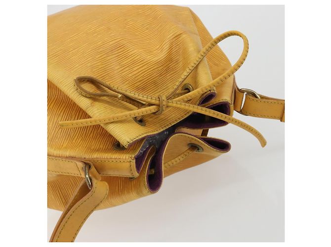 Noe LOUIS VUITTON Borsa a Spalla Petit Noé Epi Gialla M44109 LV Auth YKZ986 Giallo - vista 6