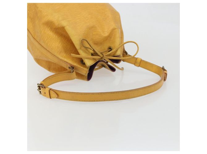 Noe LOUIS VUITTON Borsa a Spalla Petit Noé Epi Gialla M44109 LV Auth YKZ986 Giallo - vista 7