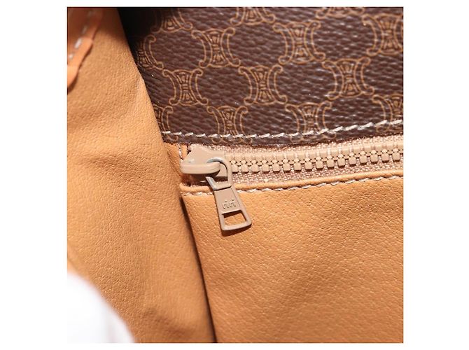 Céline Borsa a spalla in tela Macadam CELINE in pelle PVC marrone oro Auth bs34376 D'oro - vista 21