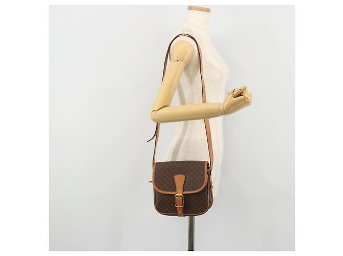 Céline Borsa a spalla in tela Macadam CELINE in pelle PVC marrone oro Auth bs34376 D'oro - vista 25