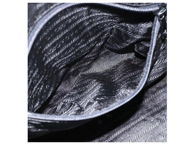 Borsa Boston PRADA in nylon nero e oro Auth YKZ869 D'oro - vista 22