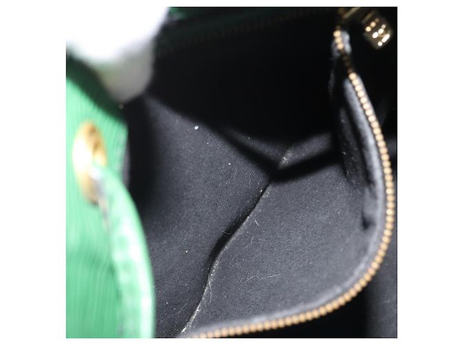 Noe LOUIS VUITTON Borsa a Spalla Petit Noé Epi Verde M44104 LV Auth AMZ056 - vista 20