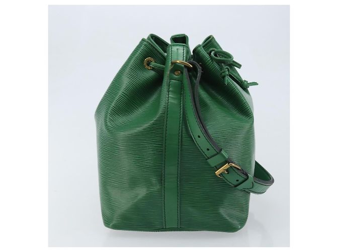 Noe LOUIS VUITTON Borsa a Spalla Petit Noé Epi Verde M44104 LV Auth AMZ056 - vista 4