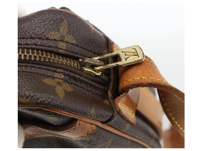 LOUIS VUITTON Bolsa de Ombro Monogram Jeune Fille GM M51225 LV Auth ARZ900 Monograma - vista 9