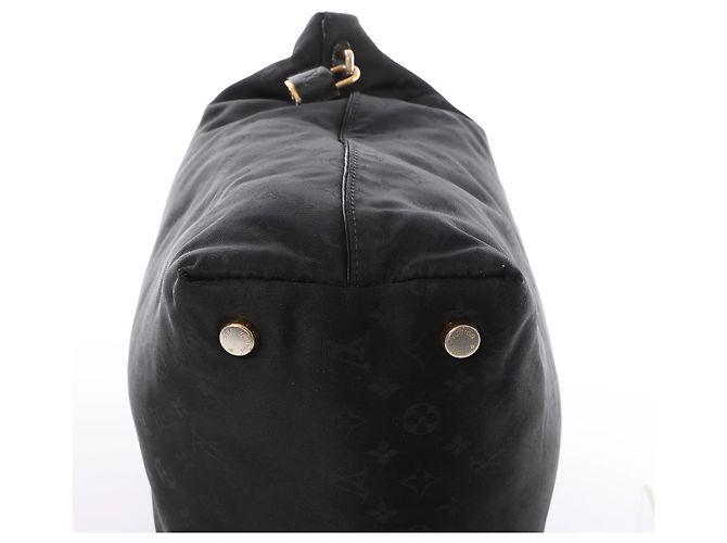 Borsa a spalla Louis Vuitton Lockit Verticals MM Monogram Désil in blu navy M93842 Nero - vista 12