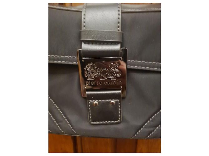Borsa a tracolla Pierre Cardin in nylon nero - vista 2