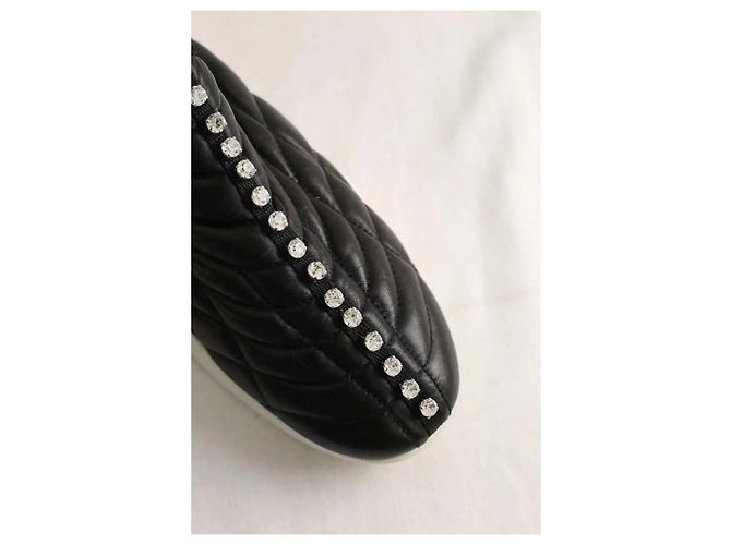 Miu Miu Schwarze Sneaker - Ansicht 4