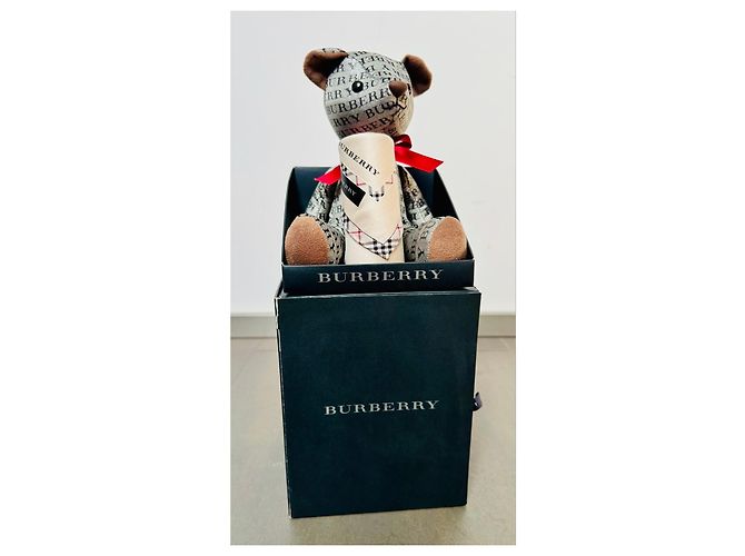 Ours en peluche Burberry avec écharpe Noir Rouge Beige Gris - vue 9