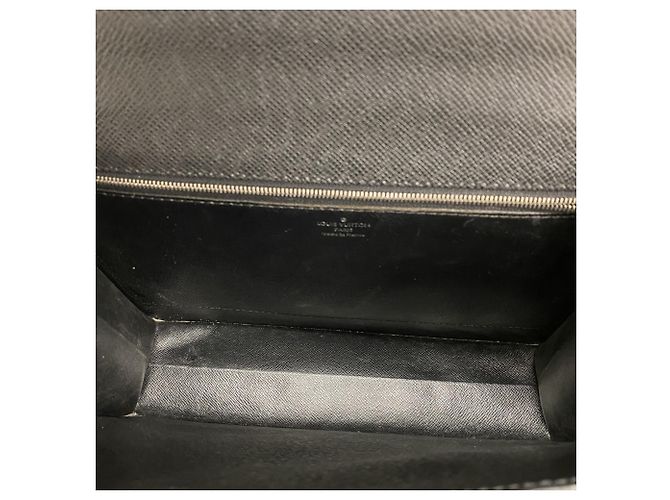 Borsa Monceau in Taiga di Louis Vuitton Grigio - vista 4