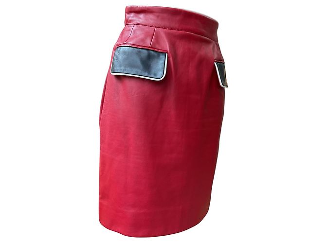 Rote Lederrock von Dior - Ansicht 2