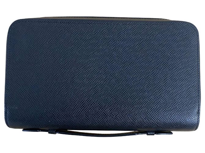 Portafoglio XL con zip in pelle Taïga nera Louis Vuitton - vista 3