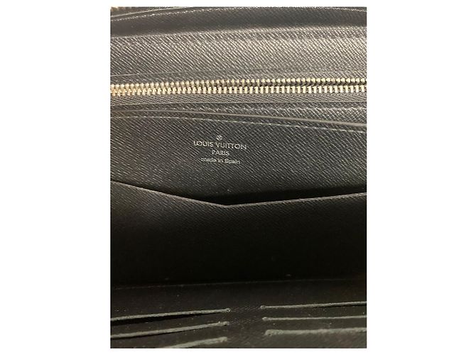 Portafoglio XL con zip in pelle Taïga nera Louis Vuitton - vista 5