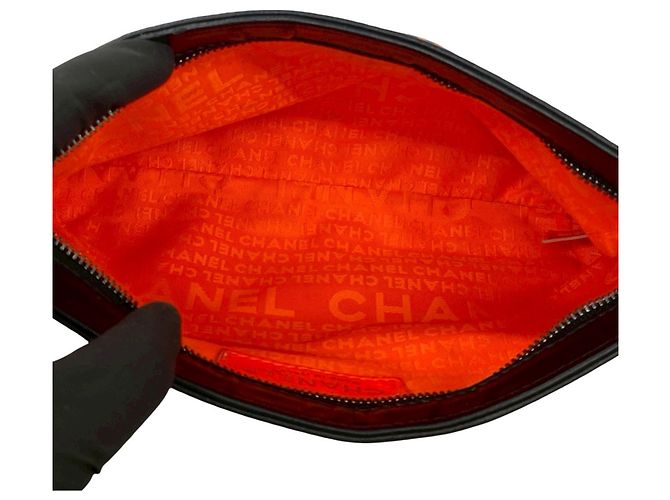 Chanel Vintage Lammleder Kettenhandtasche Schwarz - Ansicht 9