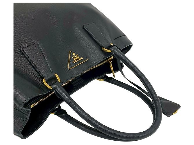 Sac à main en cuir Saffiano avec logo triangle Galleria de Prada - vue 4