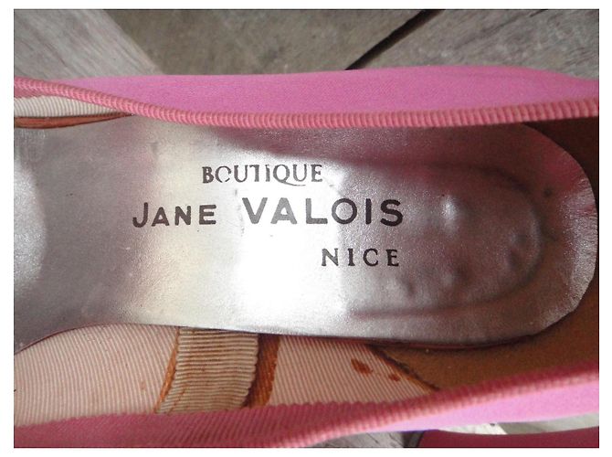 Autre Marque Décolleté Jane Valois Nice in raso rosa ricamato - vista 6