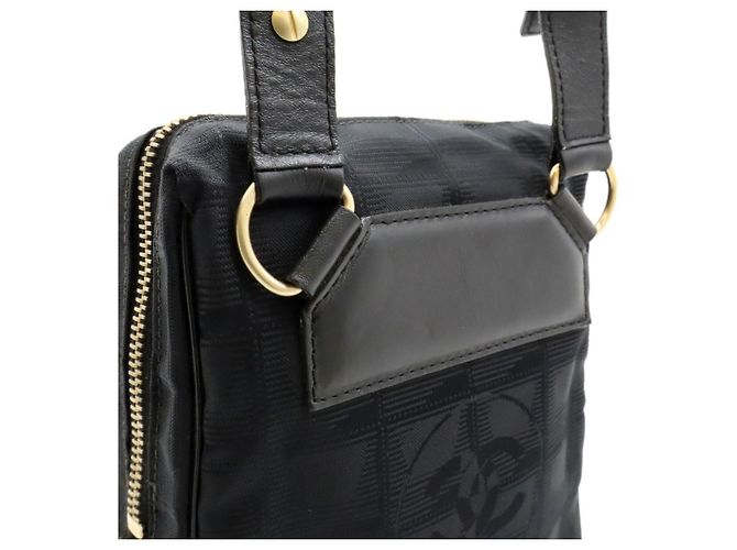 Timeless Chanel Nylon Jacquard Neue Reiselinie Schultertasche A20513 Schwarz - Ansicht 8
