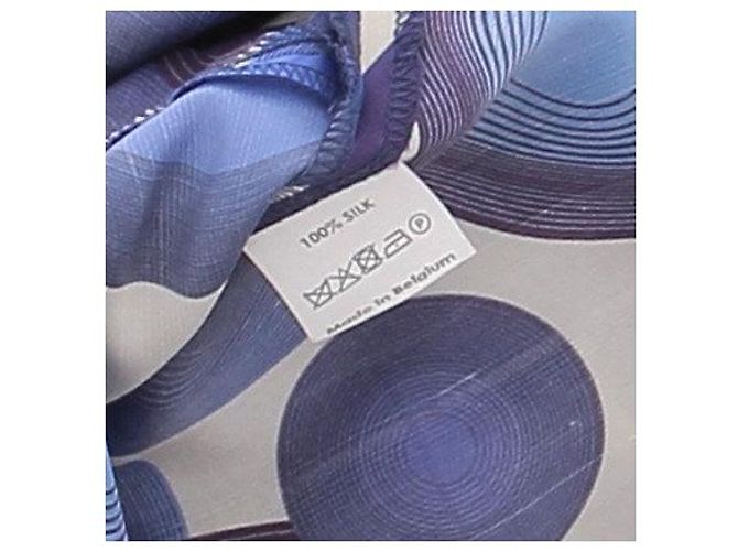 Dries Van Noten Langes Kleid aus Seide mit blauem Druck - Ansicht 6