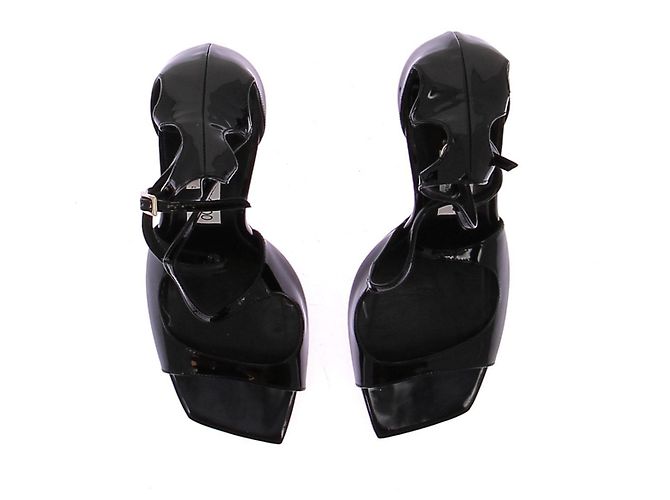 Jimmy Choo Schwarze lackierte High Heels - Ansicht 6