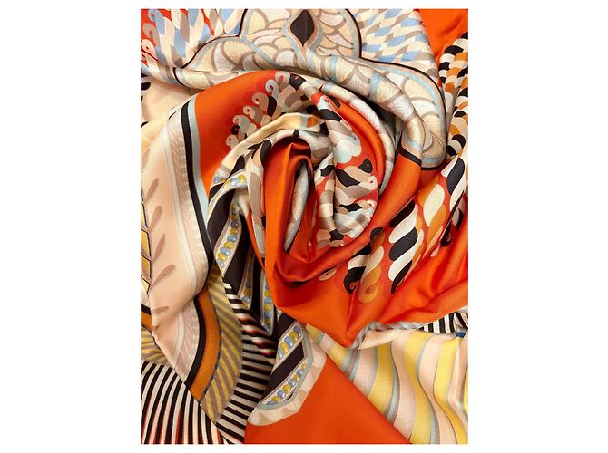 Hermès: Sciarpa Doppia Faccia "Epaulettes de Gala" 90 cm. Eccellente. Condizione Multicolore - vista 12