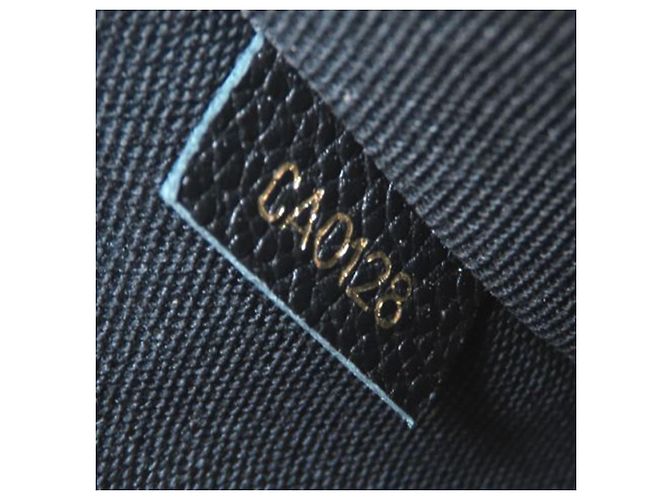 Clutch Pallas Monogram Marrone Louis Vuitton - vista 8