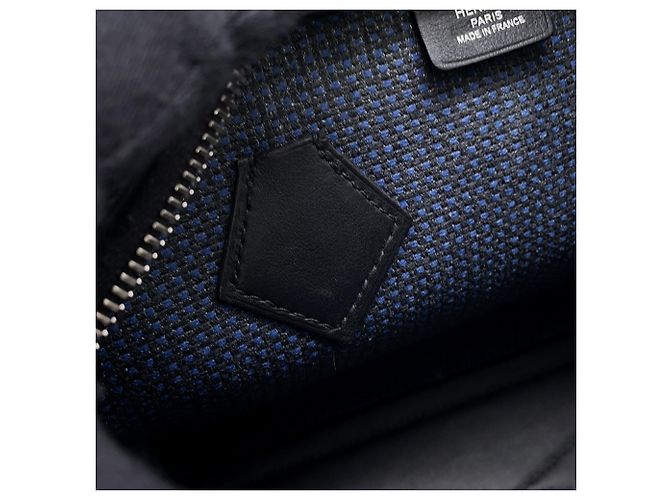 Borsa a mano mini Fourre-Tout Victoria 3 di Hermès Nero Blu - vista 11