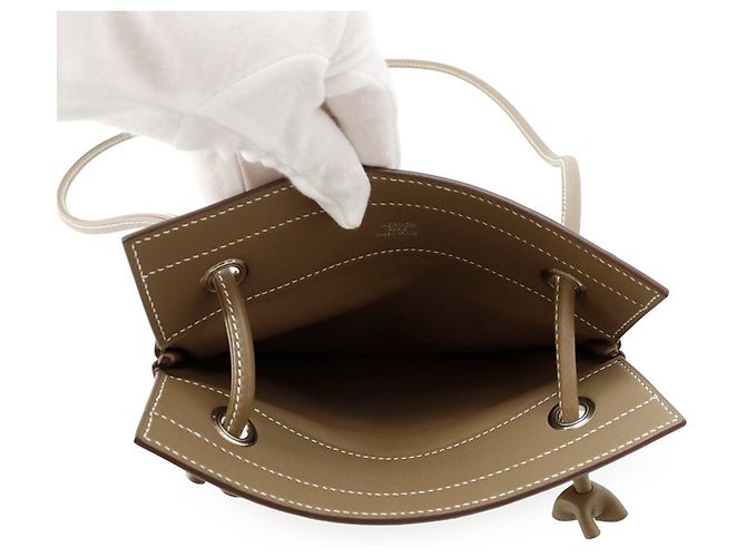 Borsa a Spalla Aline Mini in Grigio Etoupe di Hermès Taupe - vista 5
