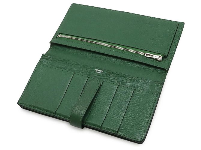 Portafoglio lungo Souffle Bearn in capra Hermès verde - vista 5