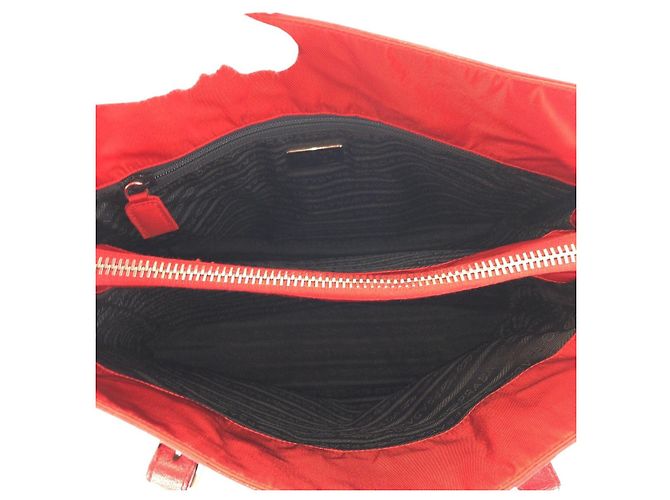 Tote Prada Tessuto Leder Nylon Schultertasche Rot - Ansicht 9