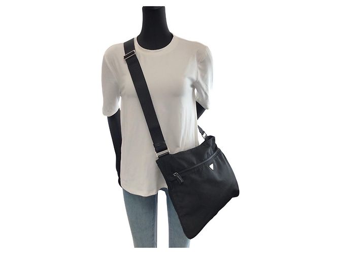 Bolsa de ombro em nylon tessuto com logo triangular Prada Preto - vista 6