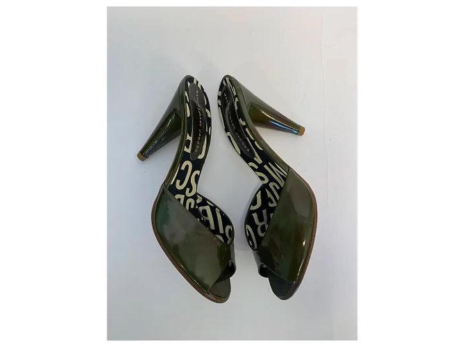 Sandali Marc by Marc Jacobs in pelle verniciata khaki Cachi - vista 3