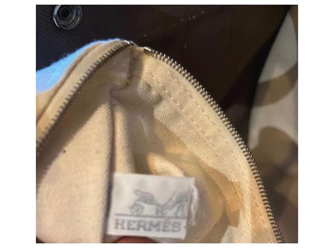 Hermès Cannes MM Borsa in tela taupe - vista 10